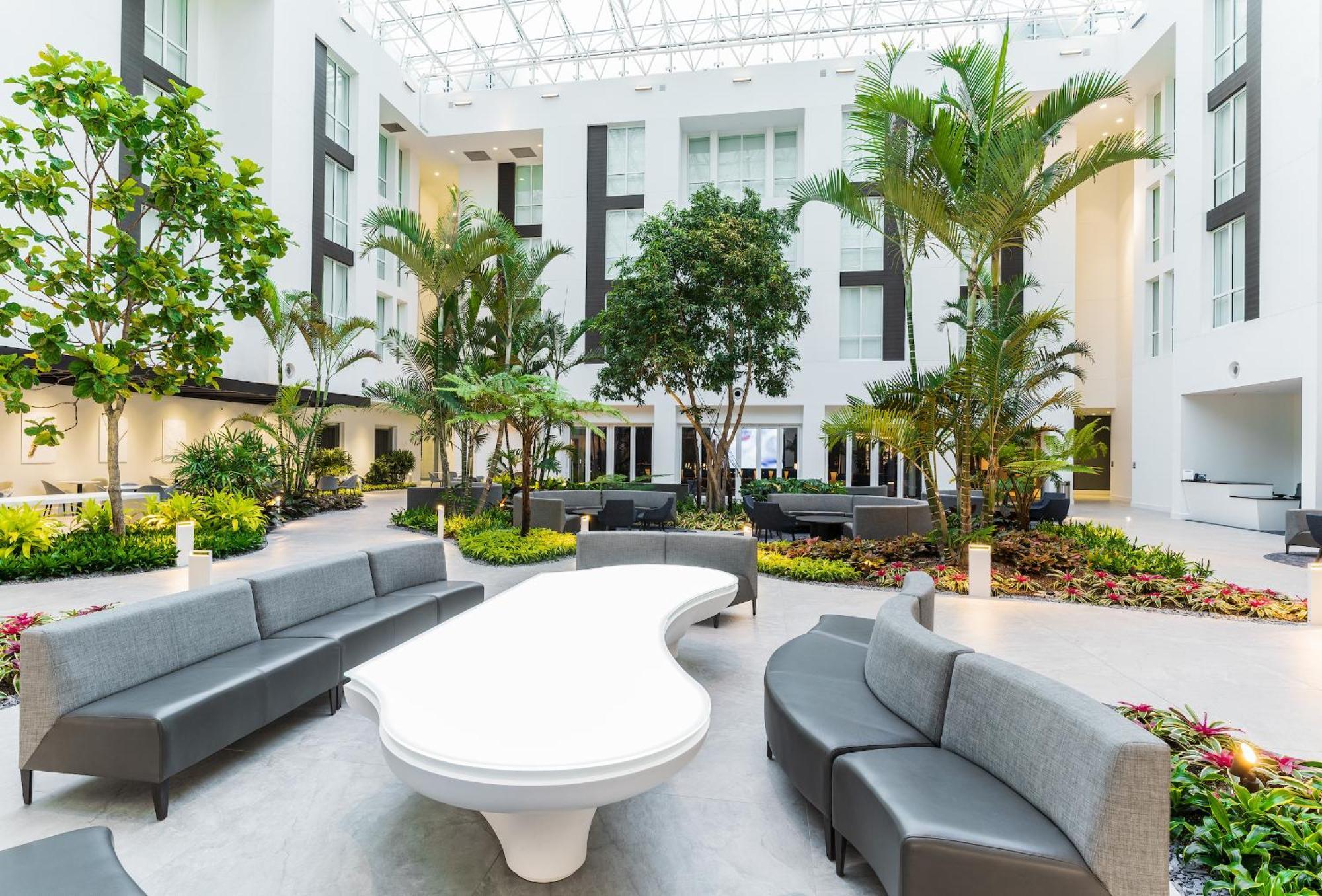 Innovation Hotel Naples Park Ngoại thất bức ảnh