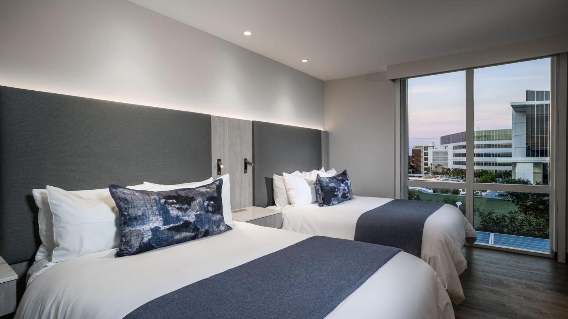 Innovation Hotel Naples Park Ngoại thất bức ảnh